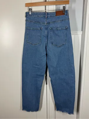 Whistles Denim Barrel Leg Cropped Jeans In Blue Women's Size 28 fall autumn thumbnail 4