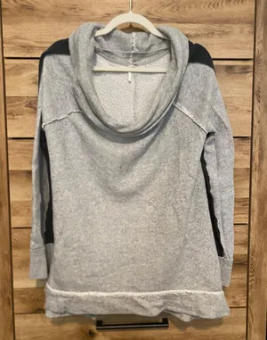 Free People Sweater thumbnail 2