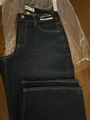 Abercrombie Curve Love Low-Rise Jeans thumbnail 3