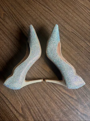 De Blossom Collection Crystal Embellished Iridescent Pointed Toe Pumps Size 8 Heels thumbnail 4