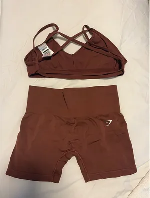 Gymshark burgundy brown backless sports bra and short set thumbnail 1