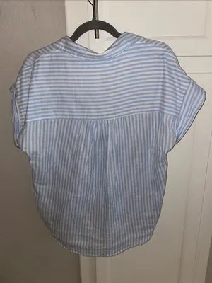Blue & White Striped Tie-Front Button Shirt - Mi Ami - Francesca’s Size M thumbnail 4