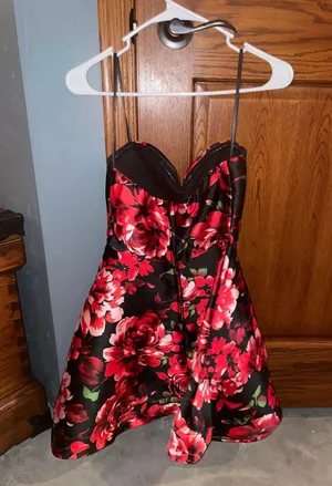 Rose Floral Homecoming Dress thumbnail 4