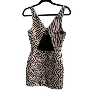 Bec + Bridge Women's Size 4 Black White Zebra Cecile Mini Dress v6x thumbnail 5