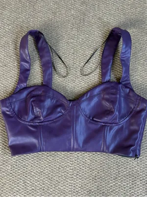 NWOT Zara Faux Leather Corset / Bra Top Plum Size Medium thumbnail 4