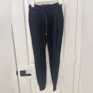 Lululemon Ready to Crush High-Rise Velour Jogger *Full Length black thumbnail 5
