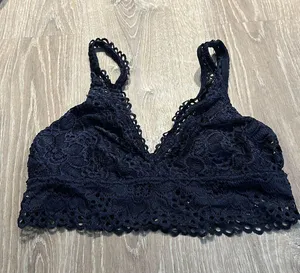 Bralette thumbnail 1