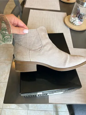 DV by Dolce Vita Light Beige Suede Chelsea Booties thumbnail 7