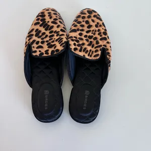 Birdies Women's‎ Phoebe Cheetah Quilted Mules thumbnail 5