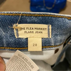 Madewell The Flea Market Flare Jean size 28 (hemmed) thumbnail 10