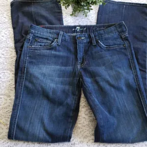 7 For All Mankind bootcut jeans size 28 thumbnail 1