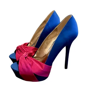 Qupid Women’s Satin Knotted Hidden Platform Peep Toe Pumps thumbnail 1