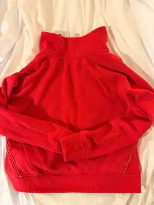 Jockey Red sweatshirt Size M thumbnail 3