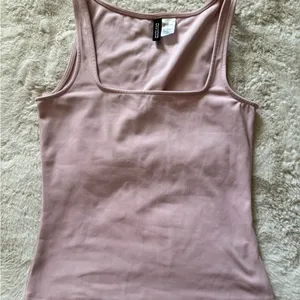Divided by H&M women’s tank thumbnail 1
