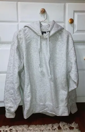 Sweatshirt thumbnail 1
