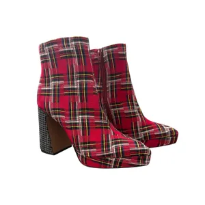 Betsy Johnson‎ Red Plaid Platform Ankle Boots Textured Block Heel size 8 thumbnail 2