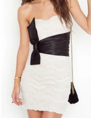 White Lace Dress thumbnail 1