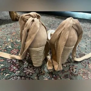 FINAL PRICE Brand New ZBY Wedges thumbnail 5
