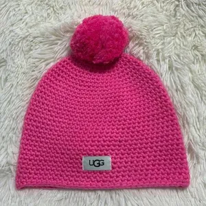 UGG NWOT Pink Beanie thumbnail 1