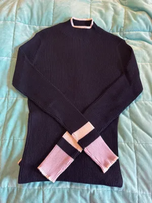 Vineyard Vines Cashmere Sweater thumbnail 1
