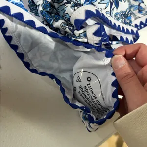 Size small never worn bathing suit thumbnail 4