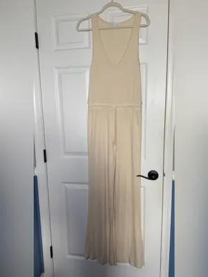 Beyond Yoga Ribbed V-Neck Wide-Leg Jumpsuit in Pale Yellow Cream Small thumbnail 3