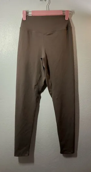 Balance Athletica Taupe High-Rise Leggings Size Medium thumbnail 1