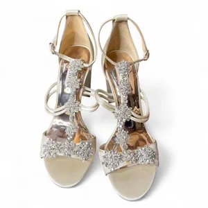 Badgley Mischka Crystal Embellished Ivory Satin Bridal Wedding Block Heel Shoe 7 thumbnail 3
