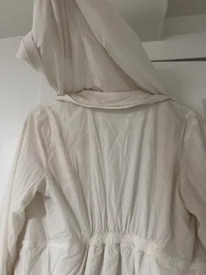 Lululemon Rain Jacket thumbnail 6