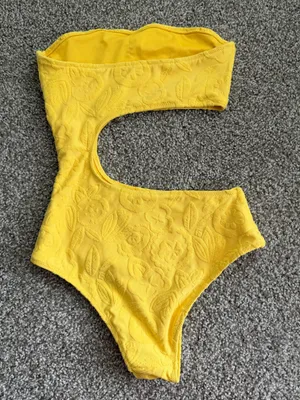 aerie Yellow Cutout One-Piece Swimsuit with Floral Texture thumbnail 3