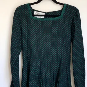 Sarah Elizabeth Vintage Green Black Diamond Print Rayon Cottagecore Dress Size 8 thumbnail 4
