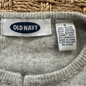 Women’s Old Navy Gray Solid Knit Button Front Round Neck Cardigan Sweater S thumbnail 3