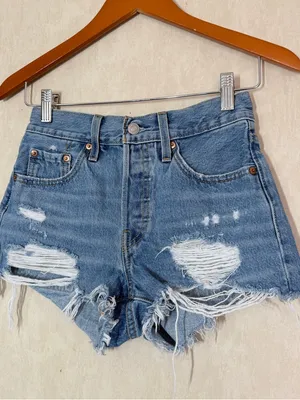 Levi’s Women’s 501 Original Fit High Rise Jean Short Distressed in Med Wash 24 thumbnail 2