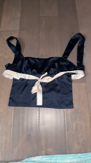 Edikted Backless Tie Top Tank thumbnail 2