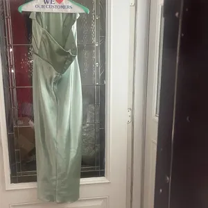 Birdy Grey Satin Green Sexy Midi Prom Bridesmaid Dress- Medium thumbnail 2