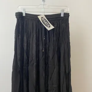 Mamta Boho Flowy Beachy Relaxed Shabby Maxi Skirt One Size Black thumbnail 2