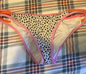 Victoria's Secret Bikini thumbnail 2