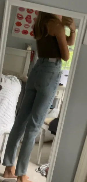 PacSun Highwaisted Jeans thumbnail 2