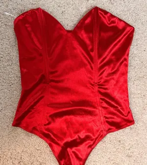 Princess Polly Red bodysuit thumbnail 1