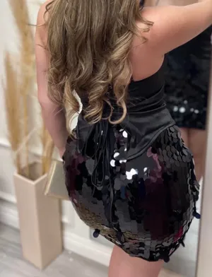 Black mini dress Size M thumbnail 3