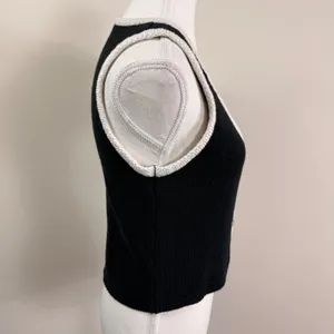 Abercrombie & Fitch Mara Button-Up Sweater Vest Black White Contrast Trim Med. thumbnail 3
