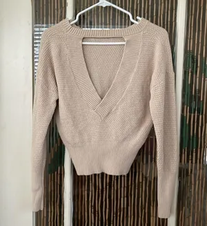 Hippie Rose tan Sweater size M thumbnail 3