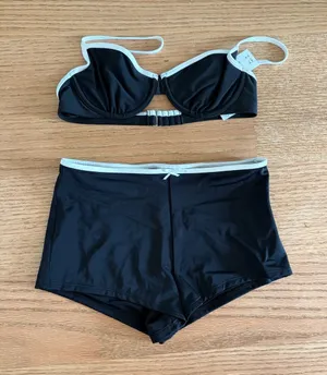 Abercrombie & Fitch Black Bikini Set with White Trim thumbnail 1