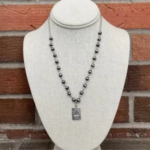 Ace of Spades Necklace Set with Spaced Navajo Style Pearls thumbnail 2