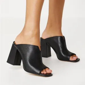 Vince Camuto Black Leather Mule Sandals Block Heel Open Toe Size 6.5 thumbnail 10