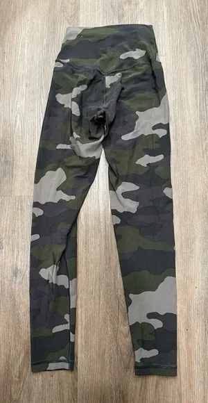 OFFLINE‎ Aerie Real Me Green Camo Print 7/8 Legging Hi-Rise Sz Small thumbnail 1