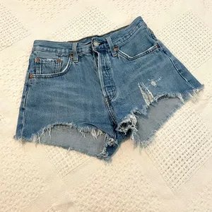 Levi's 501 25 button fly jean shorts distressed cut offs SH2 3569 thumbnail 8