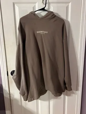 Fear of God Essentials thumbnail 1