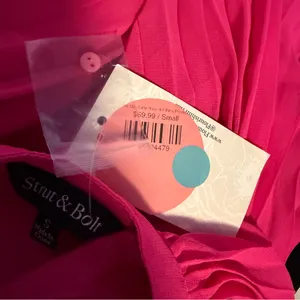 Strut & Bolt Pleated Chiffon Cape Mini Dress Hot Pink Small NWT Party thumbnail 7