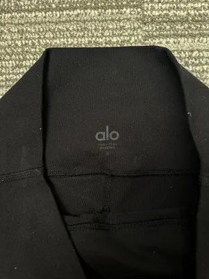 Alo Flare Yoga Pants thumbnail 3